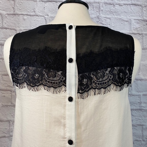 Forever 21 Lace Trimmed Button Back Tank Blouse M - Picture 8 of 11